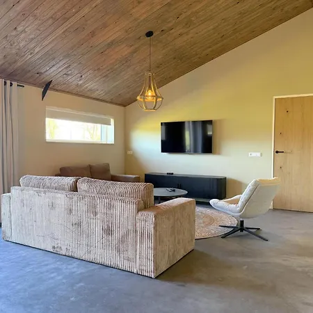 Holiday home Sientjeshof 1